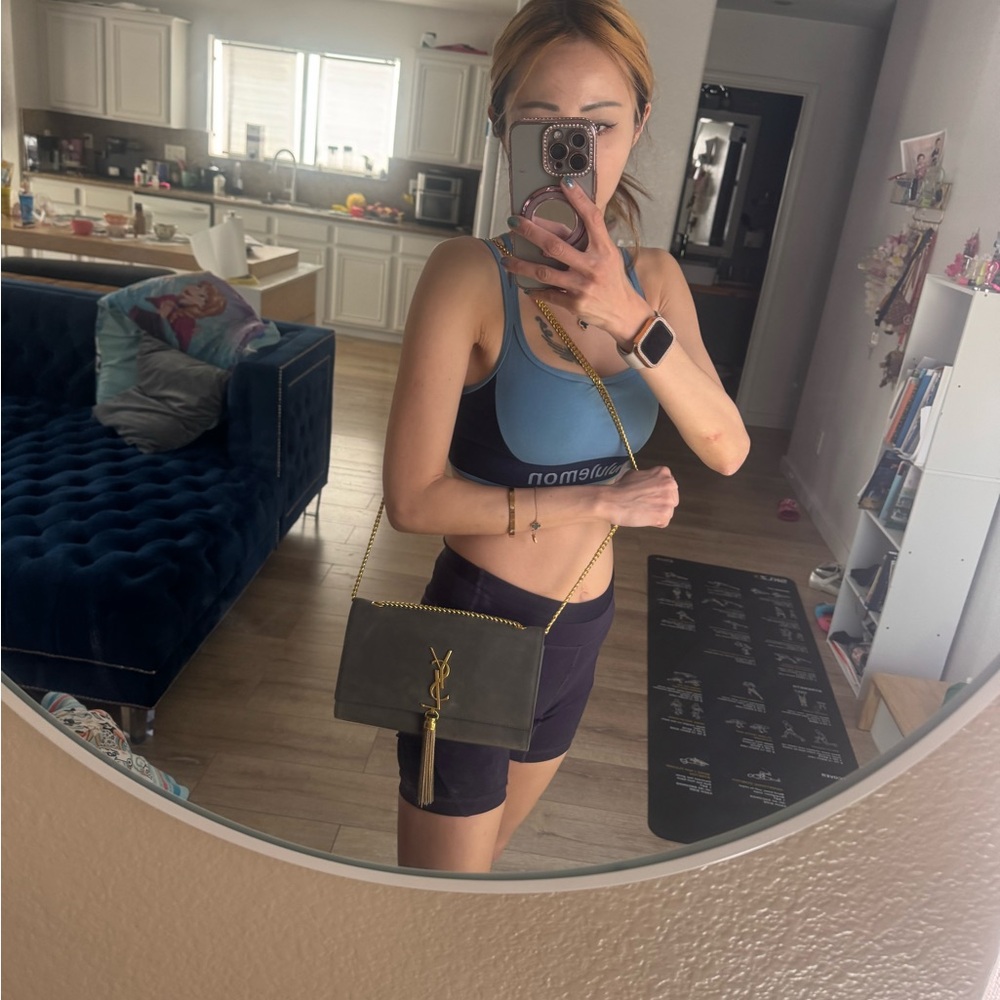 Crossbody gray